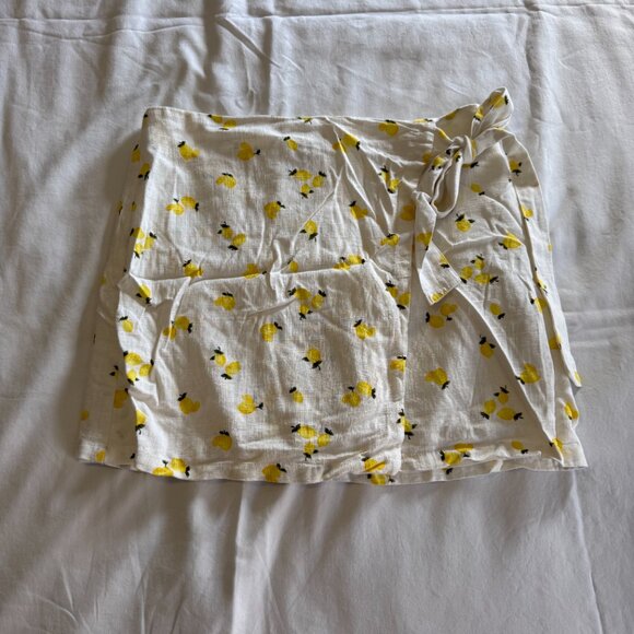 Women's Skirt - Picture 3 of 4